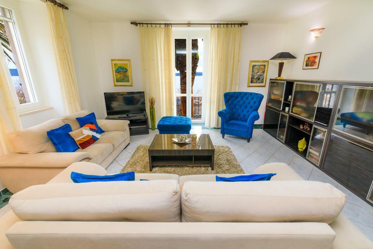 Holiday Home Obrov Kaštela Zewnętrze zdjęcie